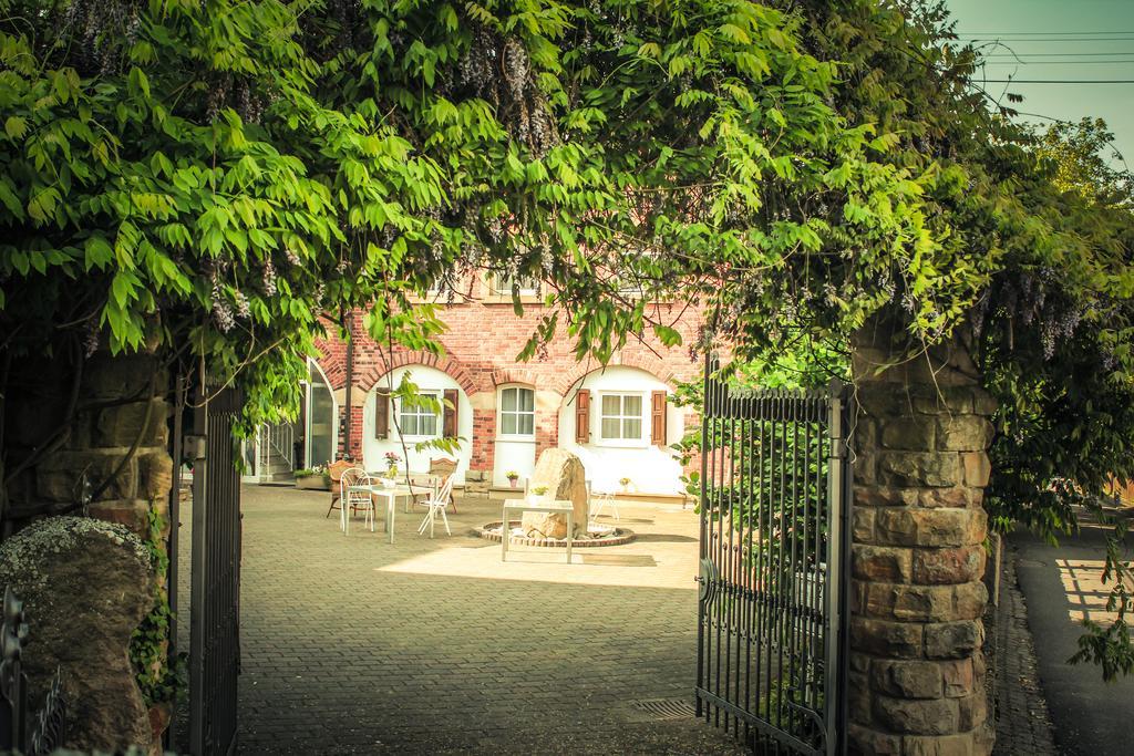 Landhotel Sonnenhof Siebeldingen Dış mekan fotoğraf
