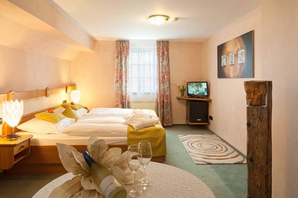 Landhotel Sonnenhof Siebeldingen Dış mekan fotoğraf
